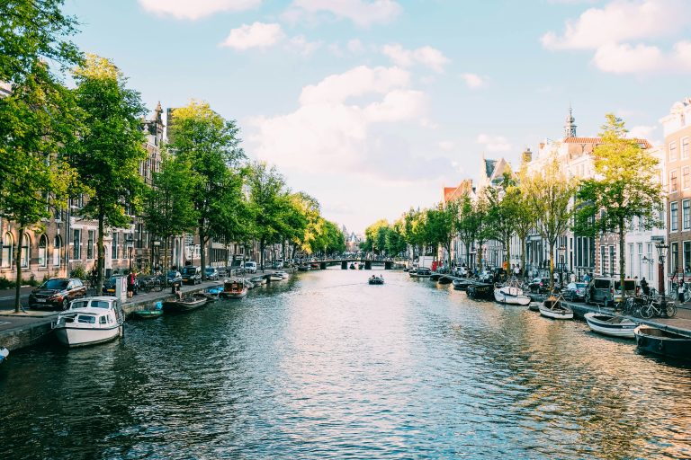 Netherlands – or the importance of light traveling